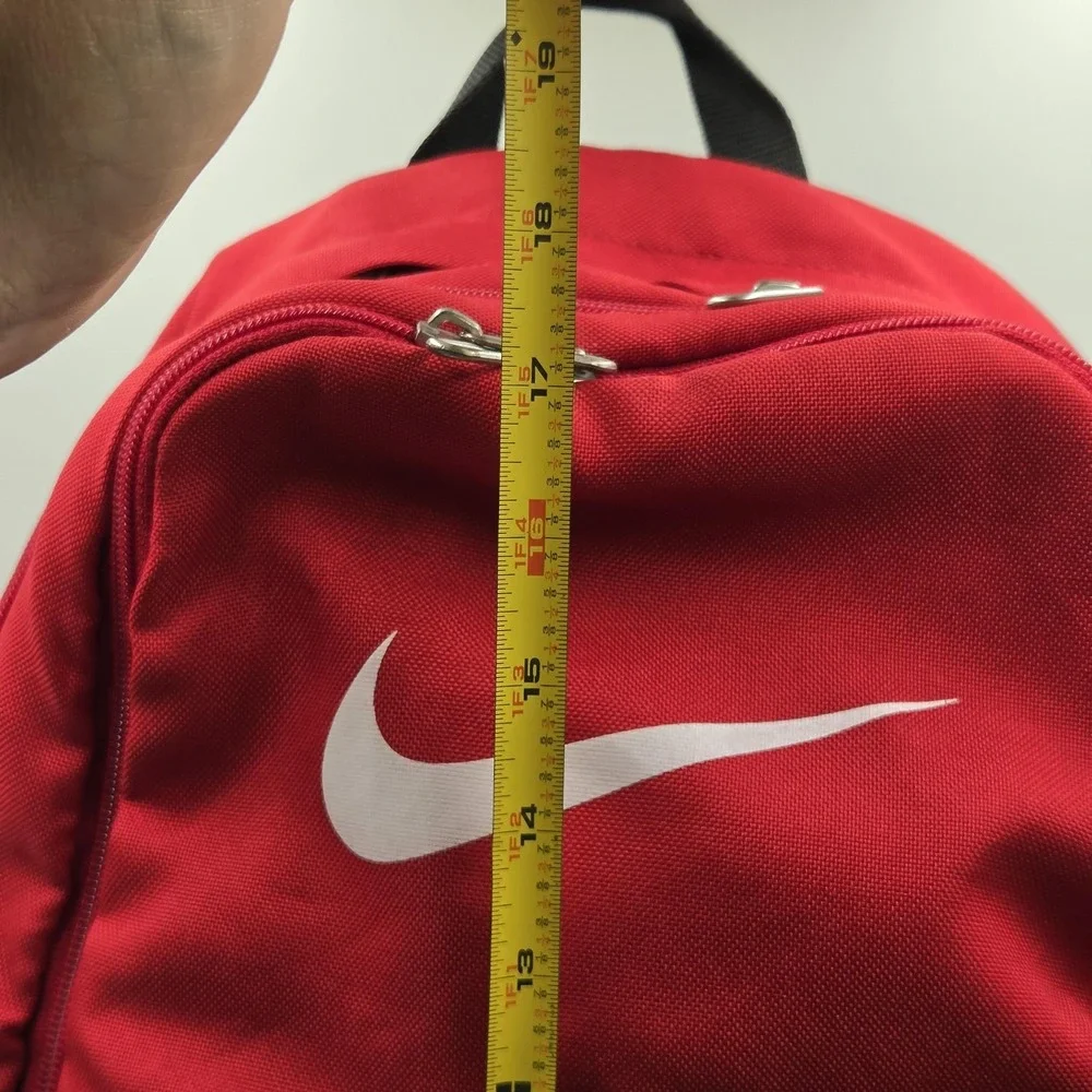Nike red 18